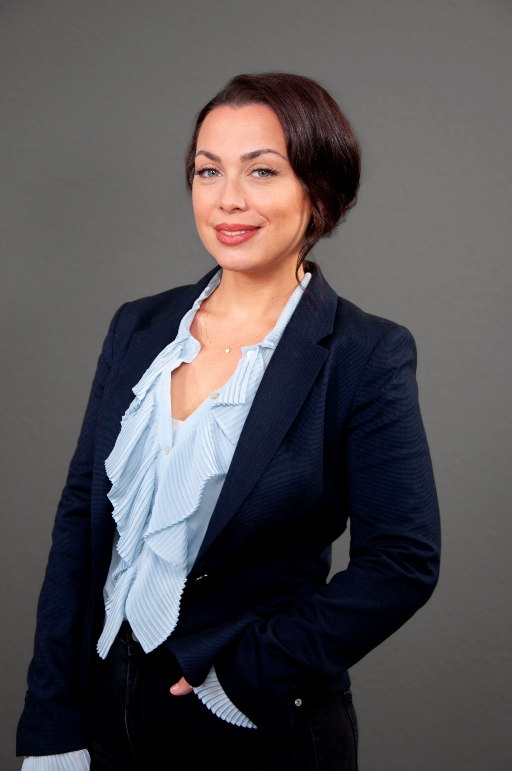 Sandra Grams-Wetzlar | COBUS ConCept